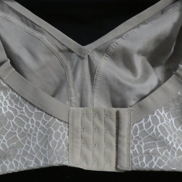 Unbranded | 42 DD | Elegant Textured Beige Bra | *Padding Not Included - Picture 7 of 12